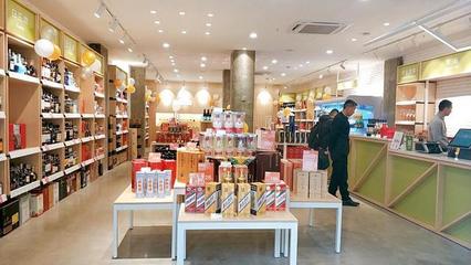 川酒集团“酒仓”再添新店,布局全川放眼全国