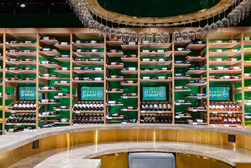 永辉咏悦汇酒库首家沉浸式体验店开业 今年将升级数百家门店