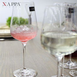 红酒的周边商品,比如酒杯 醒酒器 开瓶器这些东西在哪个城镇有较专业在批发零售