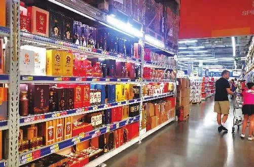 中高端白酒价格倒挂现象探析 以五粮液为例